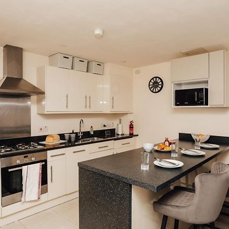 Henley Town Centre With Parking Apartman Kültér fotó