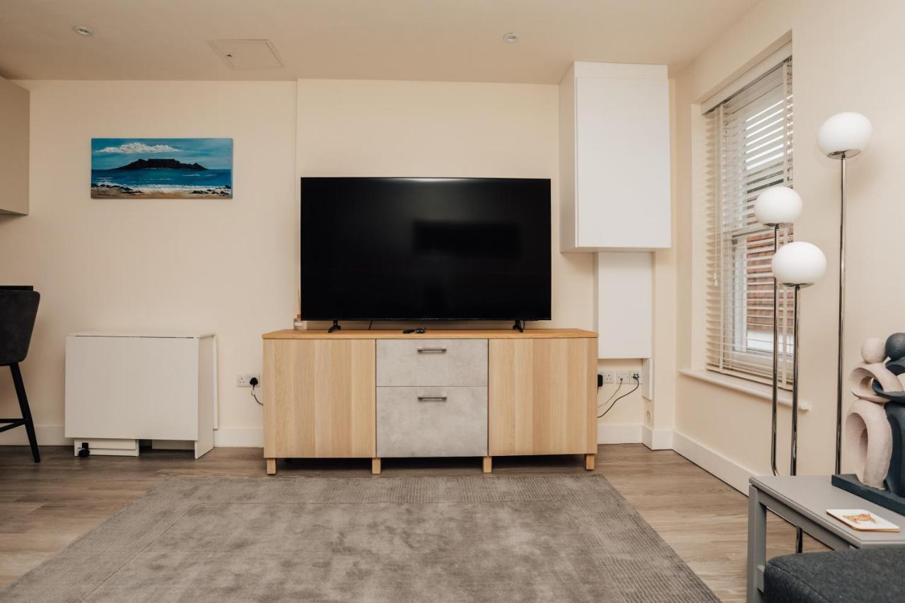 Henley Town Centre With Parking Apartman Kültér fotó